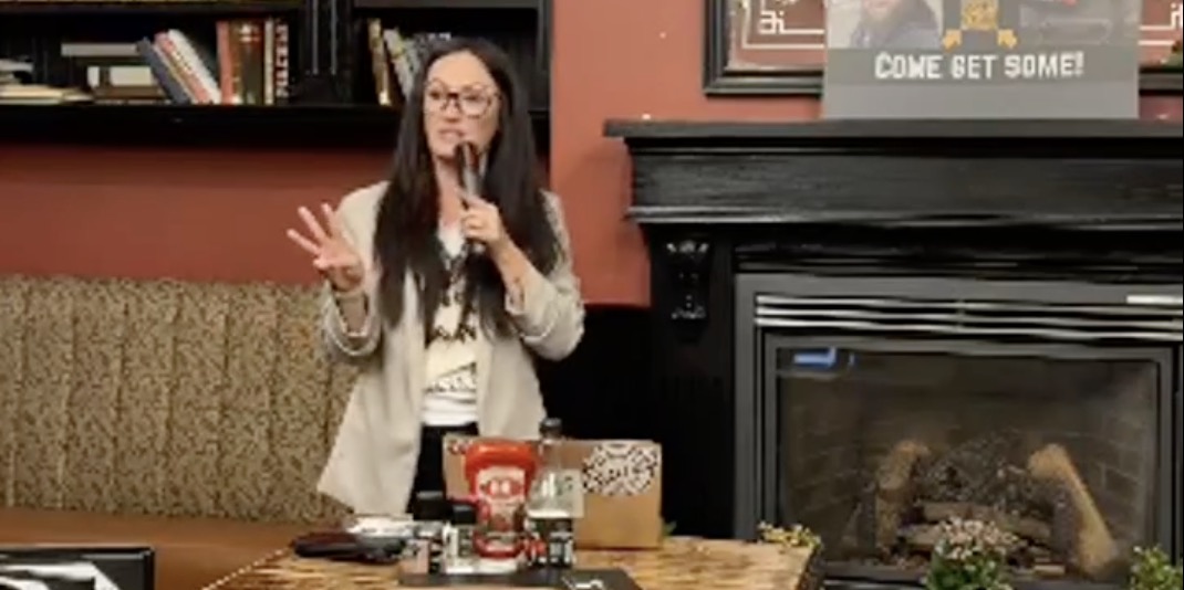 Schume Navarro speaks at the Chainsaw Caucus meeting, Sept. 17, 2025